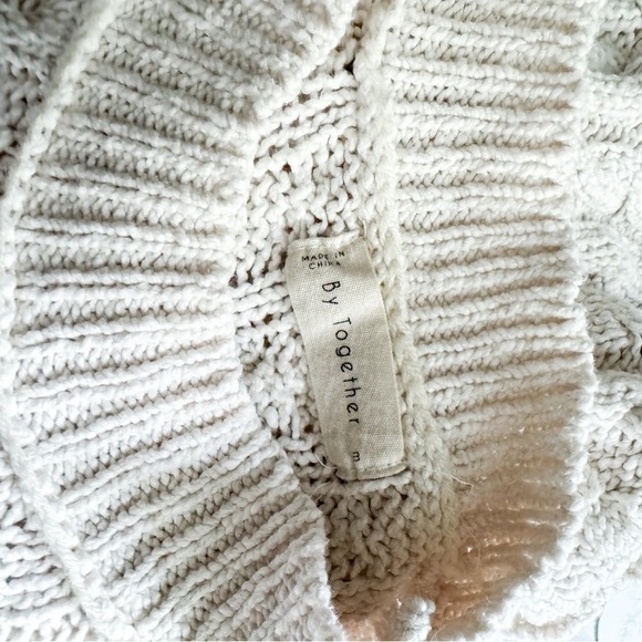 By Together Chunky Knit Vest - Picture 5 of 5